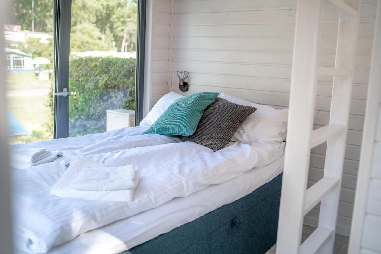 Pod Cyprysami - Surf & Family Resort Jastarnia Eksteriør billede