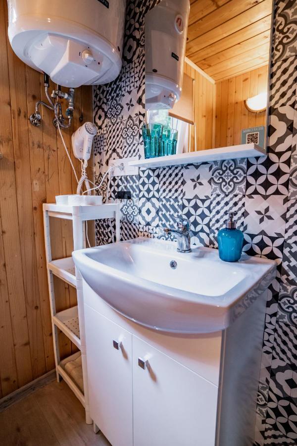 Pod Cyprysami - Surf & Family Resort Jastarnia Eksteriør billede