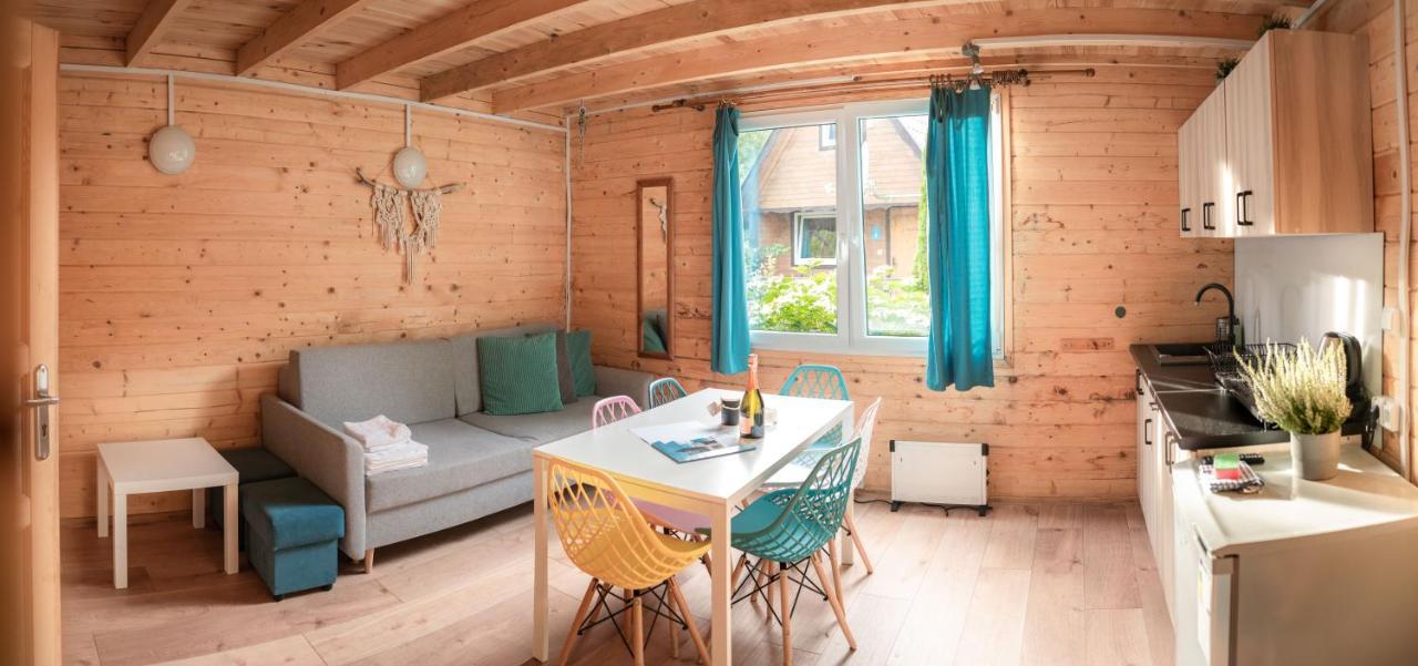 Pod Cyprysami - Surf & Family Resort Jastarnia Eksteriør billede