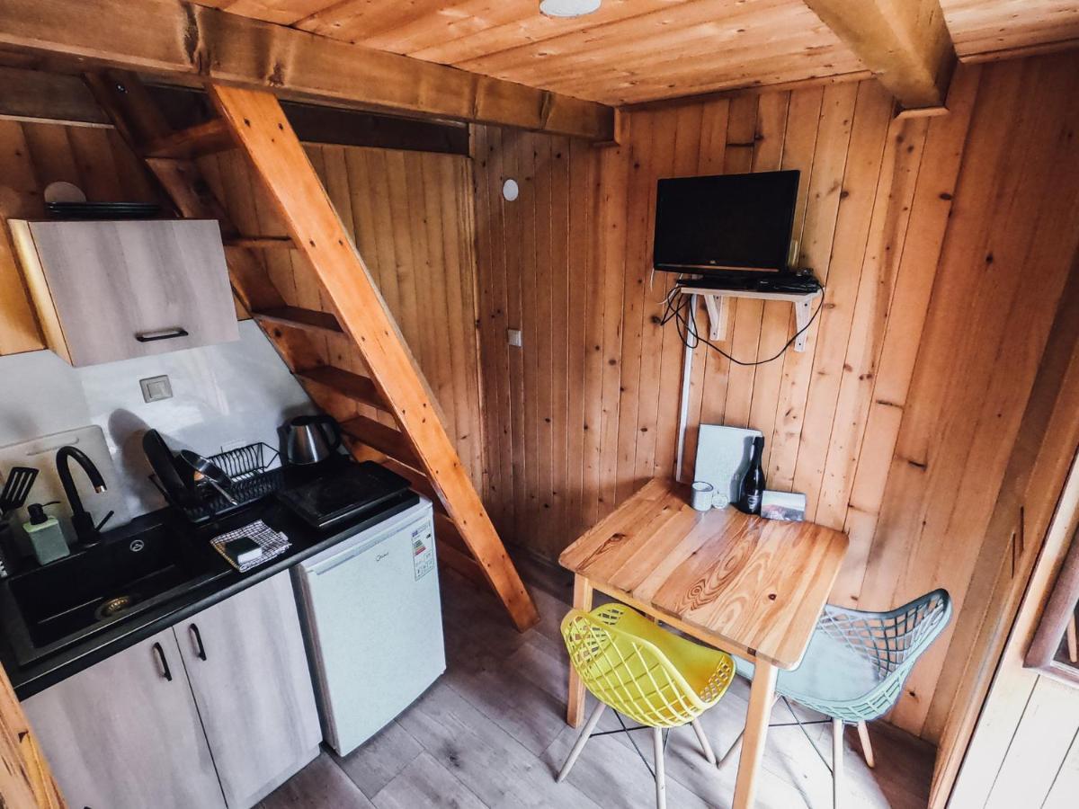 Pod Cyprysami - Surf & Family Resort Jastarnia Eksteriør billede