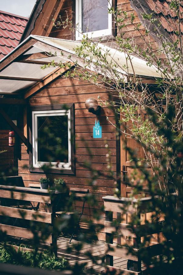 Pod Cyprysami - Surf & Family Resort Jastarnia Eksteriør billede